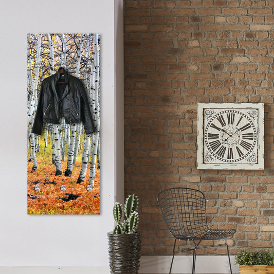 Garderobe - Golden Autumn Detail