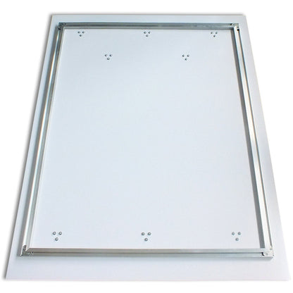 Garderobe - Pure Abstraction