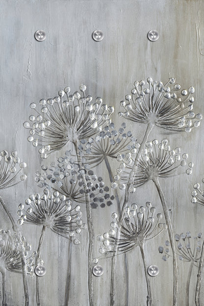 Garderobe - Grey Flowers