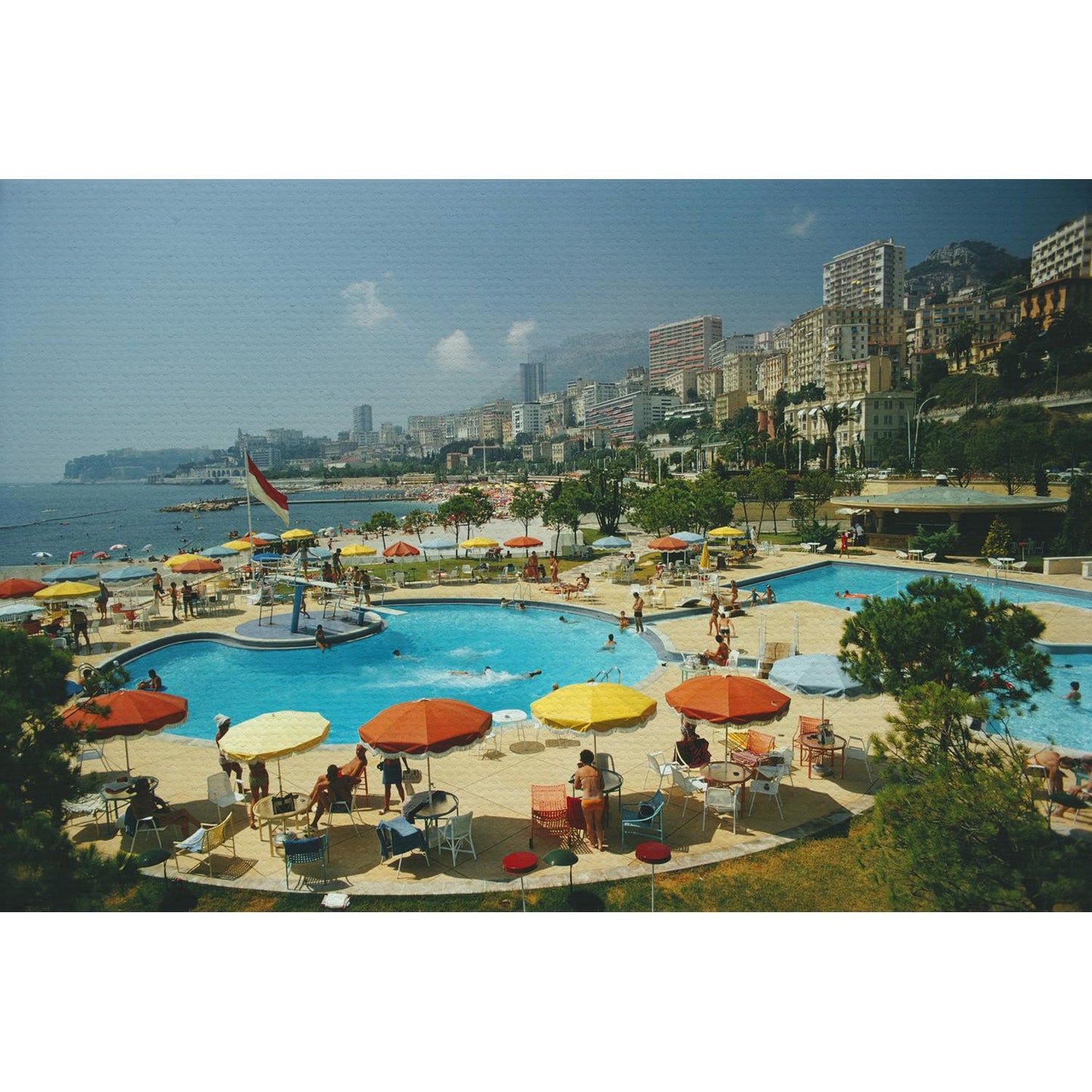 Slim Aarons - Monte Carlo Beach Club Detail